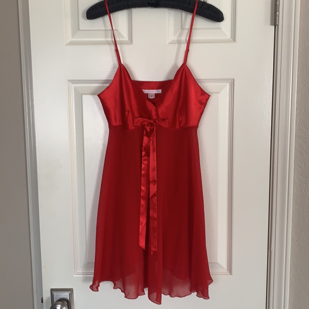 Victoria’s Secret Red Chemise Size M NWOT